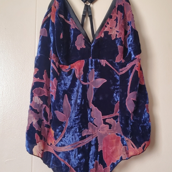 PLUS Floral Velvet Teddy Bodysuit Blue Lingerie - Picture 11 of 12